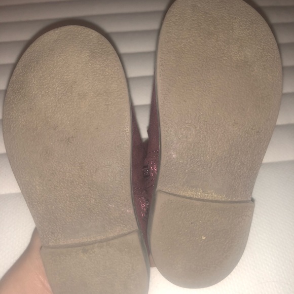 Maroon booties toddler size 7 - Picture 4 of 4